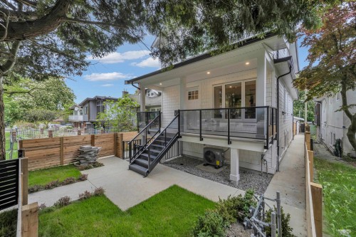 2619 Mcgill Street, Vancouver, BC 