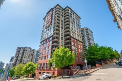 1506-813 Agnes Street New Westminster, BC V3M 0A9