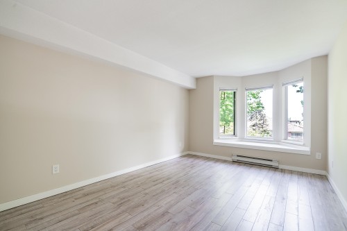 204-3183 Esmond Avenue, Burnaby, BC 