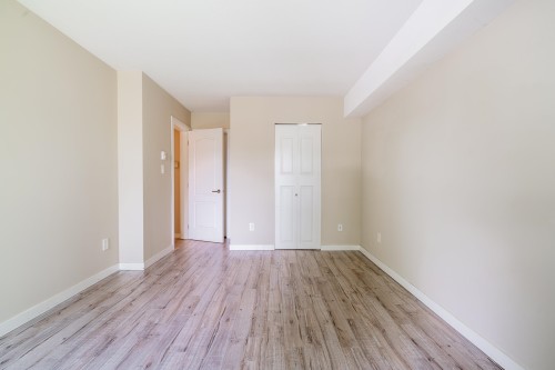 204-3183 Esmond Avenue, Burnaby, BC 
