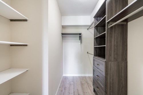 204-3183 Esmond Avenue, Burnaby, BC 