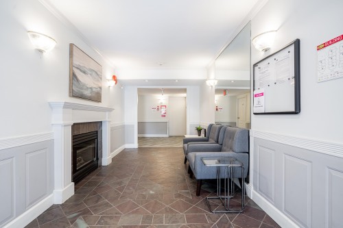 204-3183 Esmond Avenue, Burnaby, BC 