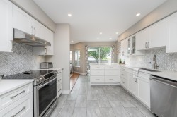 42-1271 Lasalle Place  Coquitlam, BC V3B 7C8
