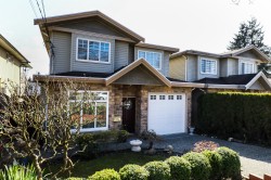 7448 17th Ave Avenue Burnaby, BC V3N 1L4