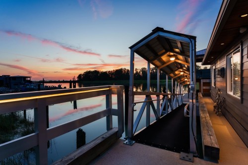 4379 River Road W, Delta, BC - Outdoor