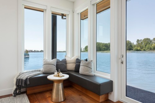 4379 River Road W, Delta, BC - Indoor