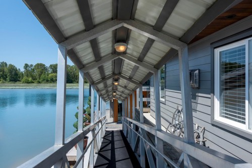 4379 River Road W, Delta, BC -  With Exterior