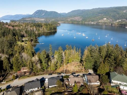 5830 Marine Way, Sechelt, BC 