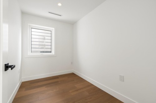 1-950 W 17Th Avenue, Vancouver, BC 