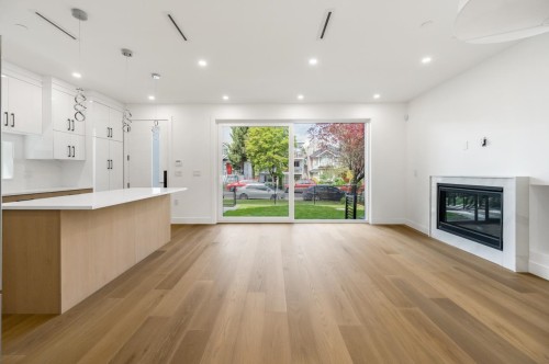 1-950 W 17Th Avenue, Vancouver, BC 