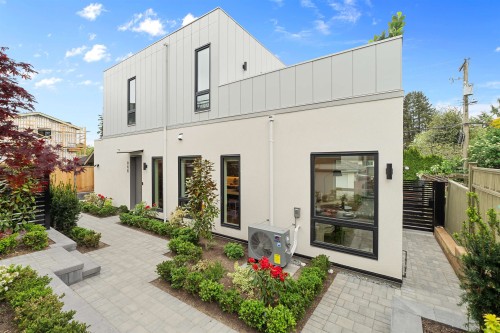948 57Th Avenue W, Vancouver, BC 