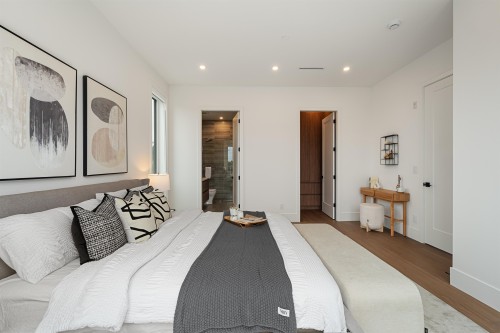 948 57Th Avenue W, Vancouver, BC 