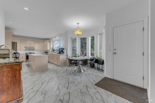 6835 Heather Street, Vancouver, BC 