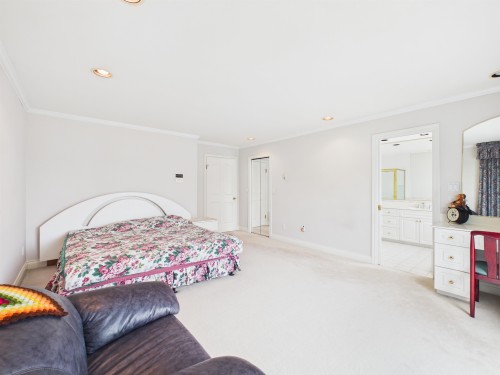 7969 Macpherson Avenue, Burnaby, BC 