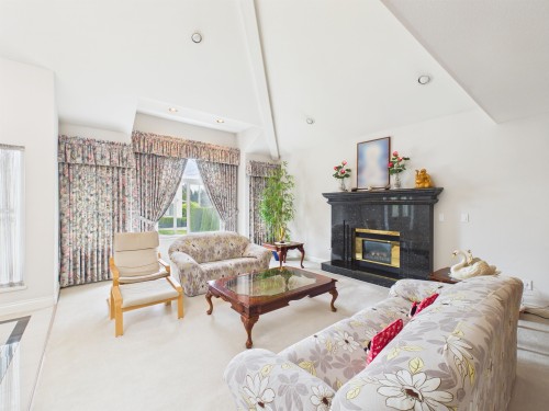 7969 Macpherson Avenue, Burnaby, BC 