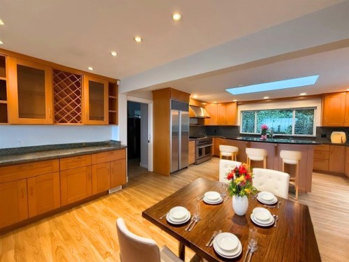 1565 Vinson Creek Road, West Vancouver, BC - Indoor