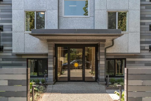 206-1168 Pendrell, Vancouver, BC 