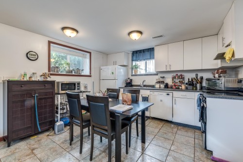 1276 Douglas Road, Burnaby, BC 