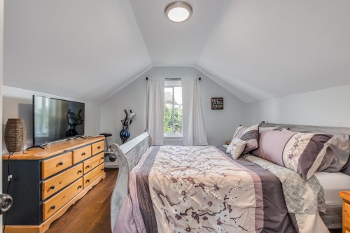 1276 Douglas Road, Burnaby, BC 