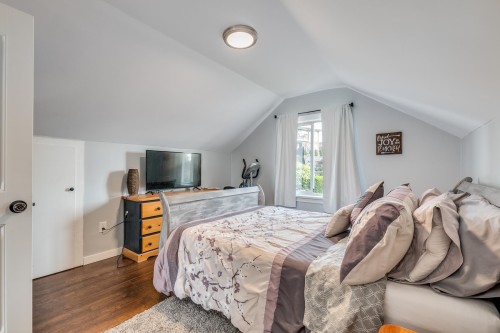 1276 Douglas Road, Burnaby, BC 