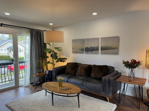 2790 12Th Avenue W, Vancouver, BC 