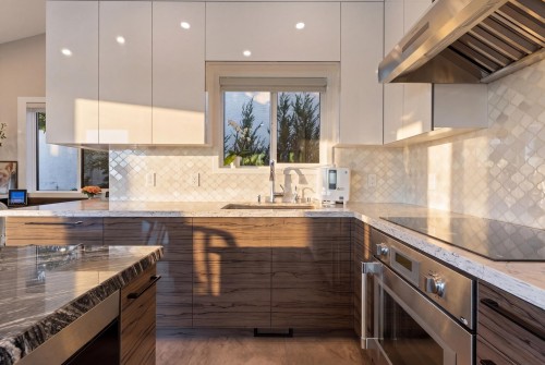 4778 Meadfeild Court, West Vancouver, BC 
