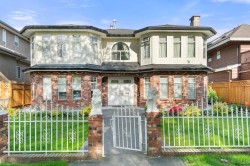 6070 Lanark Street  Vancouver, BC V5P 2Y6