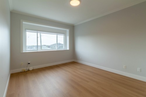 392 63Rd Avenue E, Vancouver, BC 