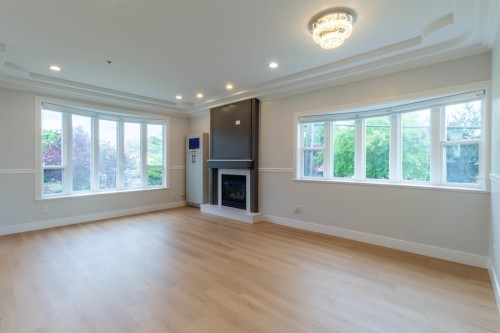 392 63Rd Avenue E, Vancouver, BC 
