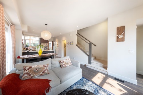 979 46Th Avenue W, Vancouver, BC 