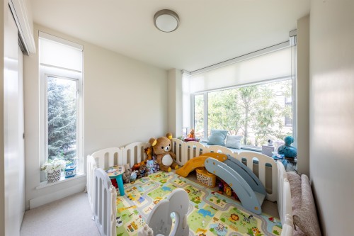979 46Th Avenue W, Vancouver, BC 