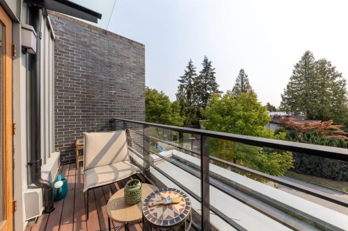 979 46Th Avenue W, Vancouver, BC 
