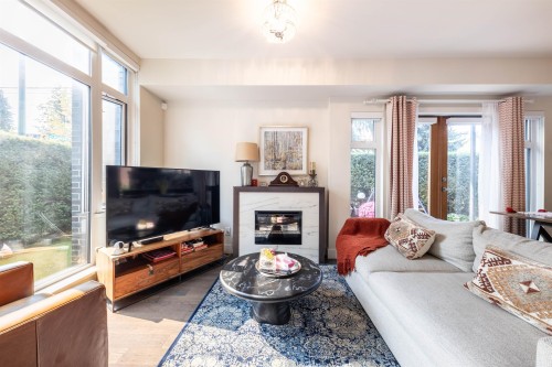 979 46Th Avenue W, Vancouver, BC 