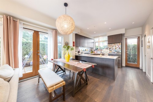 979 46Th Avenue W, Vancouver, BC 