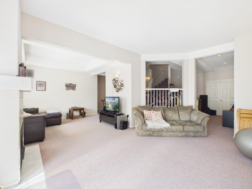 3022 Plateau Boulevard, Coquitlam, BC 