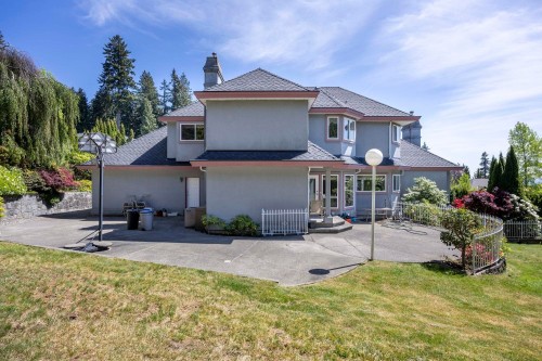 3022 Plateau Boulevard, Coquitlam, BC 
