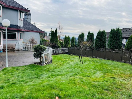 3022 Plateau Boulevard, Coquitlam, BC 