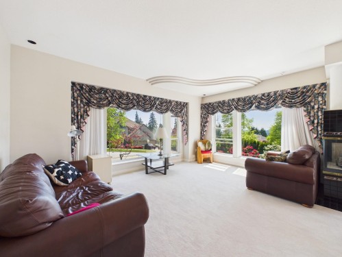 3022 Plateau Boulevard, Coquitlam, BC 