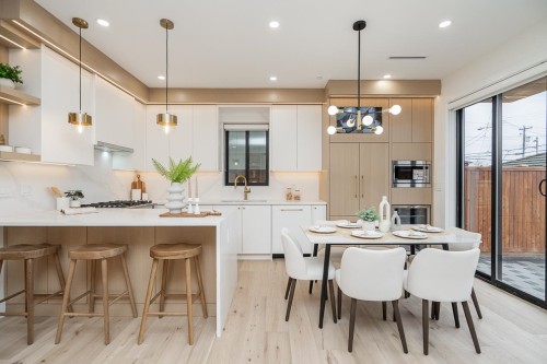 2-150 51St Avenue E, Vancouver, BC 