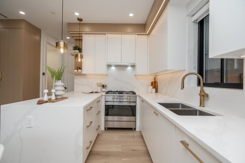 2-150 51St Avenue E, Vancouver, BC 