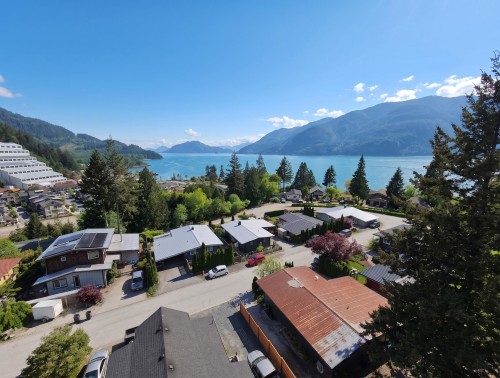 624 Lower Crescent, Britannia Beach, BC 