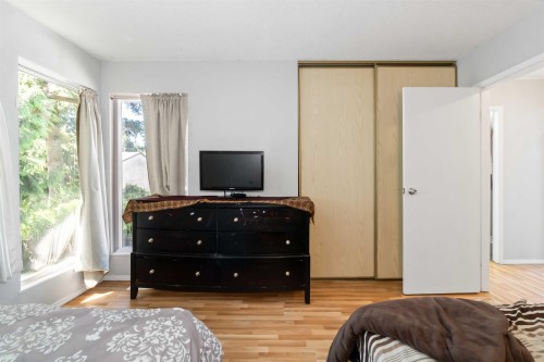 881 Pinebrook Place, Coquitlam, BC 