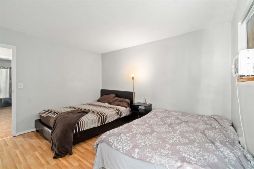 881 Pinebrook Place, Coquitlam, BC 