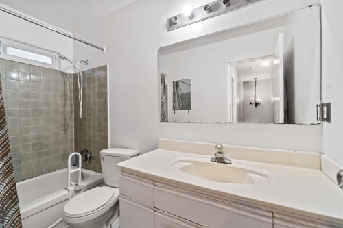 881 Pinebrook Place, Coquitlam, BC 