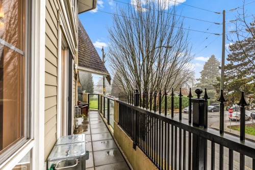 204-815 First Street, New Westminster, BC 