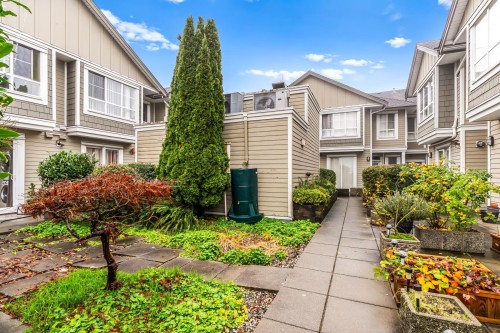 204-815 First Street, New Westminster, BC 