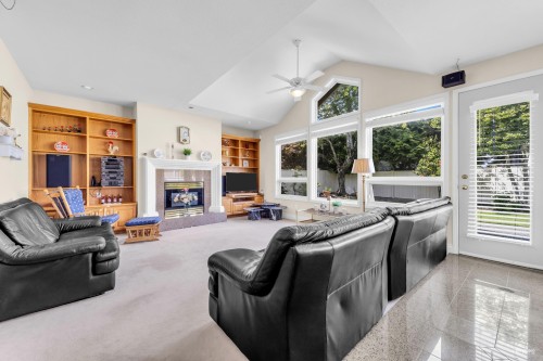 7591 Tweedsmuir Avenue, Richmond, BC 