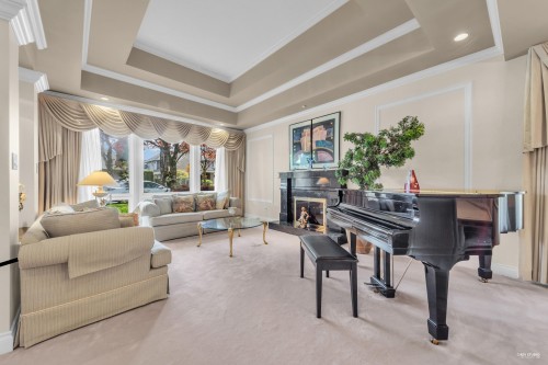 7591 Tweedsmuir Avenue, Richmond, BC 