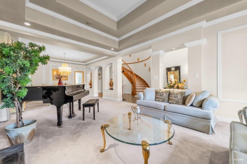 7591 Tweedsmuir Avenue, Richmond, BC 