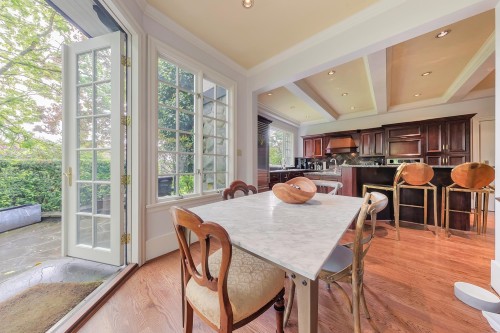 1850 Mathers Avenue, West Vancouver, BC 